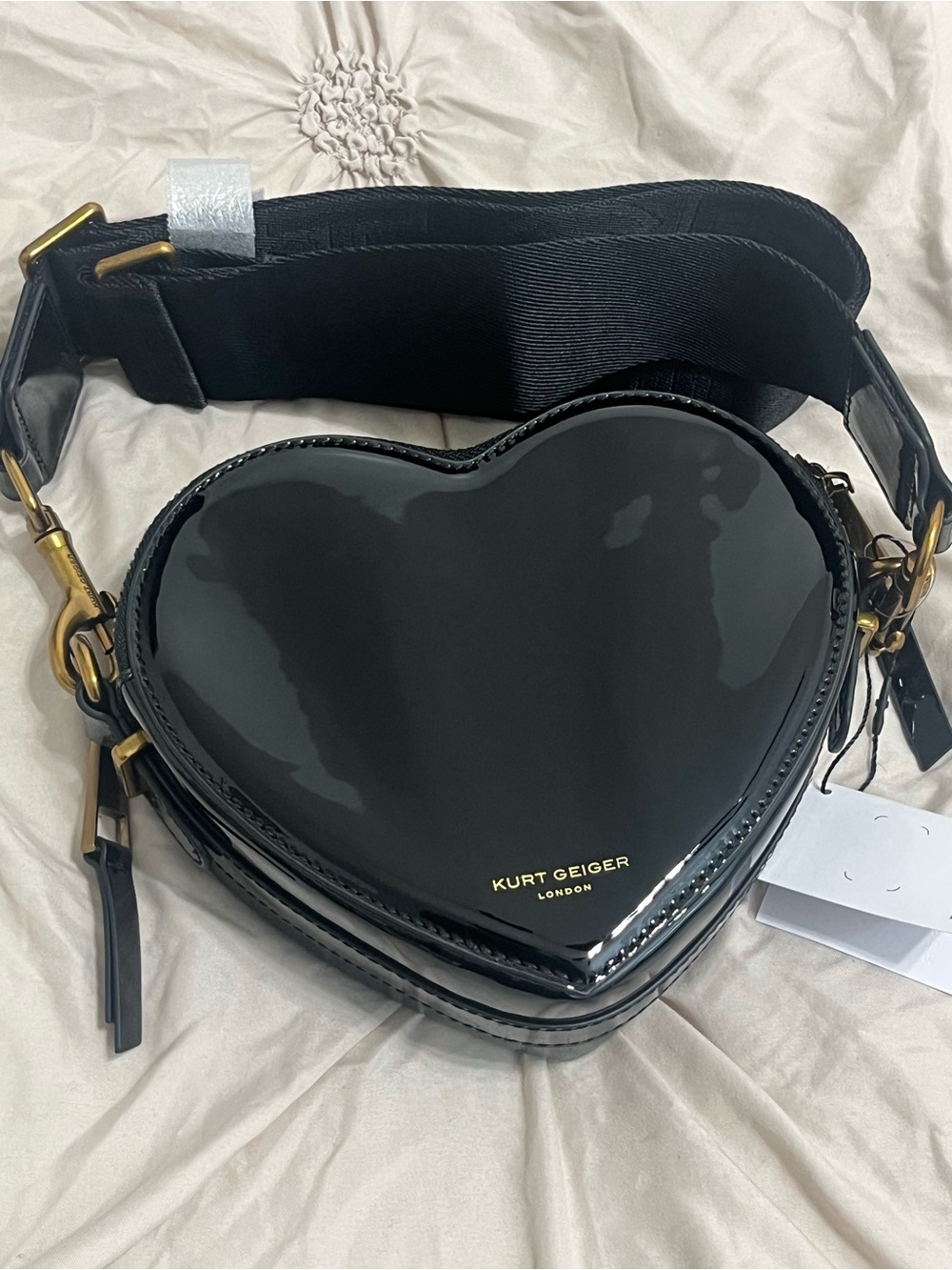 Kurt Geiger Dual Zip Shoreditch Heart Bag - Picture 10 of 10